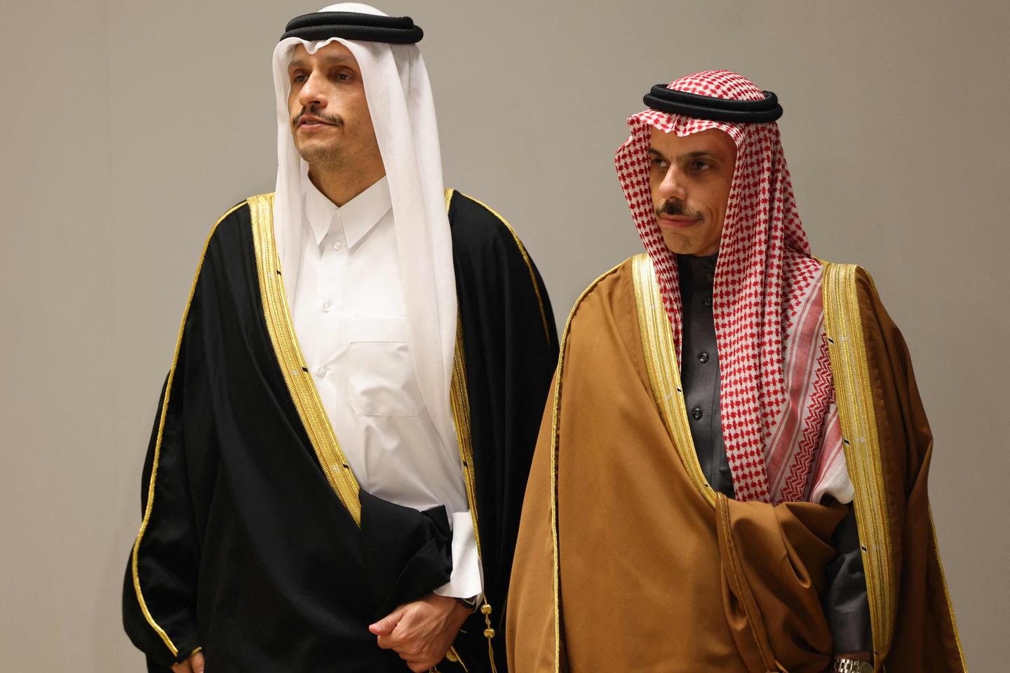 Guerre en Iran : la politique de retenue des pays du Golfe de moins en moins tenable