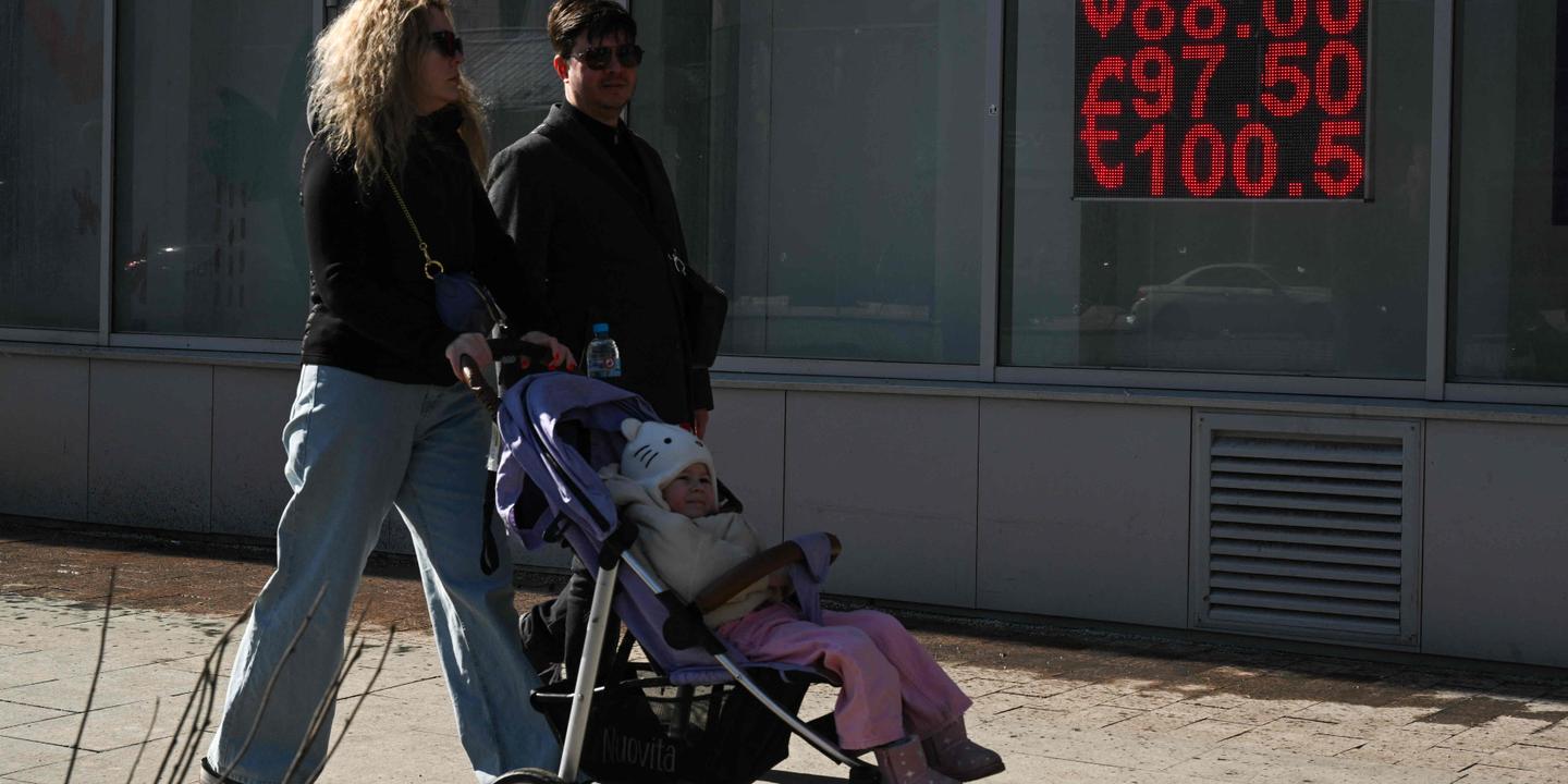Russie : le ministère de la Santé propose des consultations psychologiques pour les femmes sans enfant