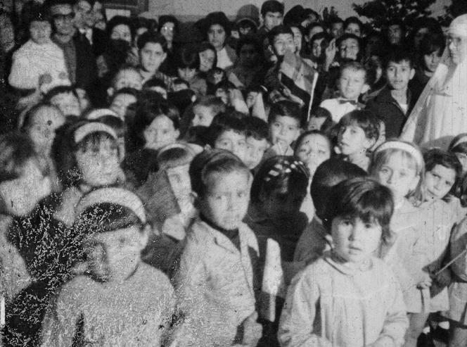 Image extraite du documentaire « Derrière les drapeaux, le soleil », de Juanjo Pereira. 