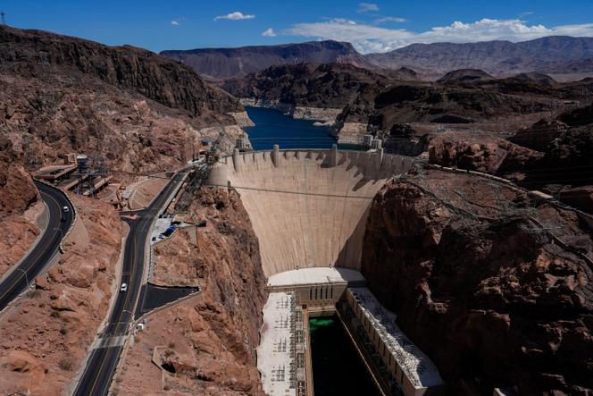 Le barrage Hoover sur le fleuve Colorado, le 22 août 2024, près de Boulder City, dans le Nevada.