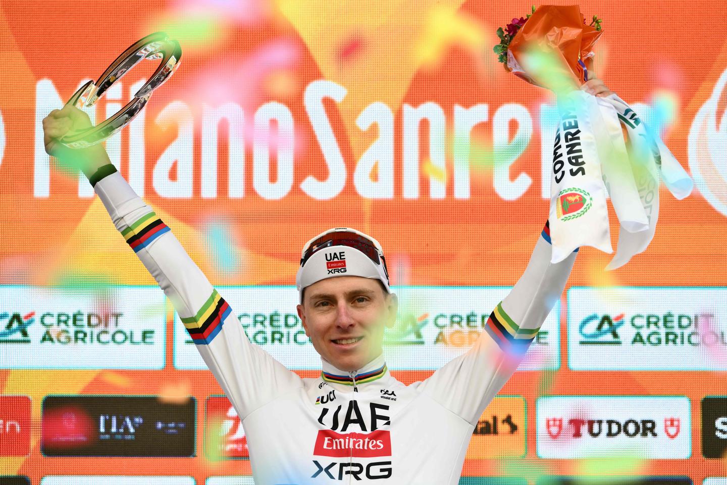Tadej Pogacar décroche son premier Milan-San Remo, détrône Mathieu Van der Poel, et poursuit son inexorable moisson Tadej Pogacar décroche son premier Milan-San Remo, détrône Mathieu Van der Poel, et poursuit son inexorable moisson