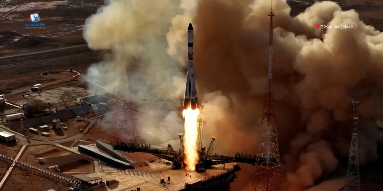 Russia resumes use of space launch site damaged in accident