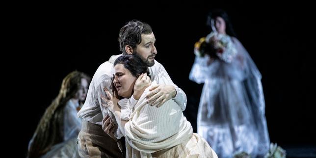 A l’Opéra de Lyon, la paresseuse « Manon Lescaut » d’Emma Dante