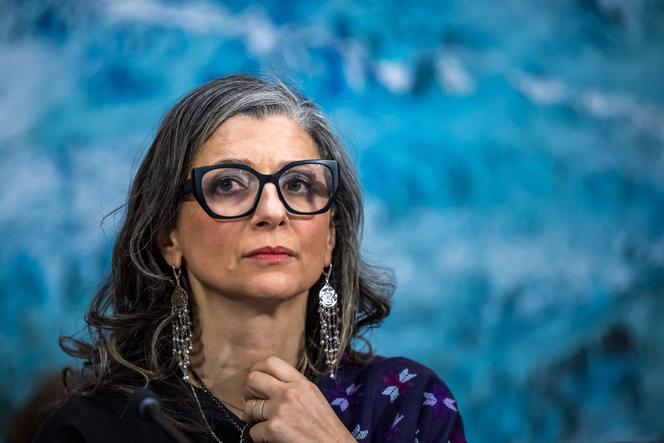 La rapporteuse spéciale des Nations unies sur les territoires palestiniens occupés, Francesca Albanese, présente son dernier rapport devant les délégués du Conseil des droits de l’homme de l’ONU, à Genève, le 23 mars 2026.