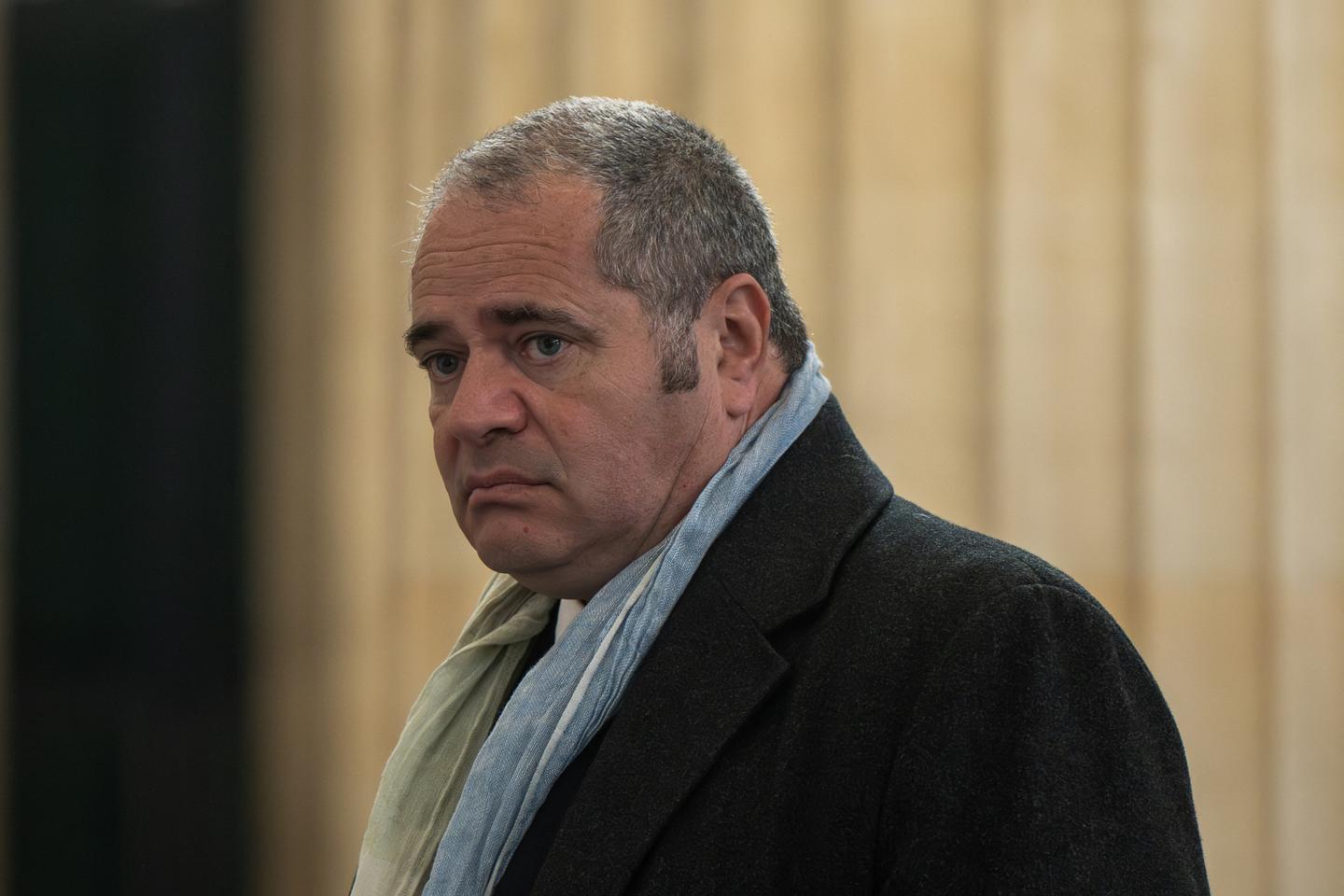 Au procès de François Thierry, ex-patron des « stups », la position « pas très confortable » du parquet, qui requiert la relaxe