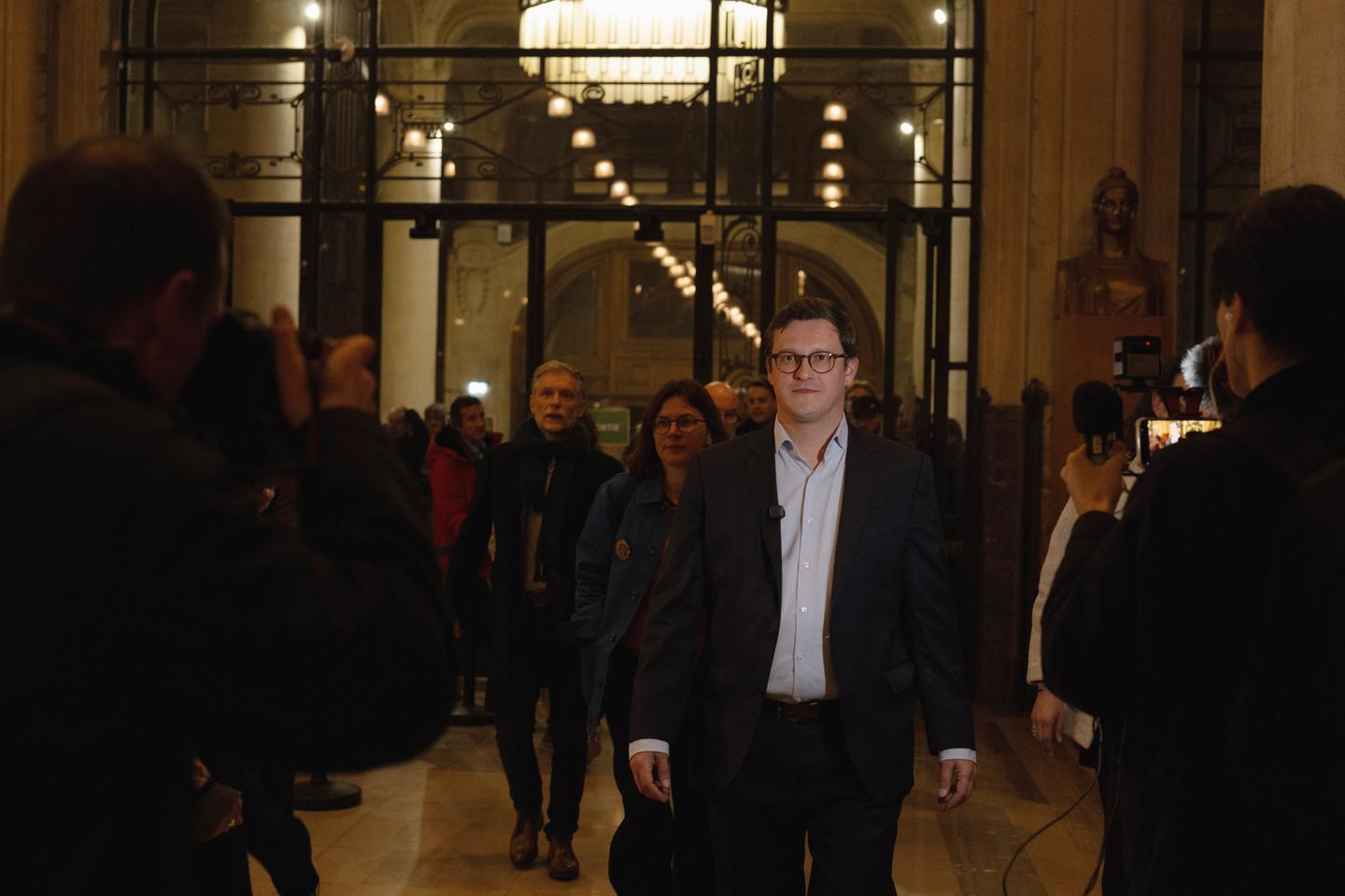 A Lille, le maire PS sortant Arnaud Deslandes largement réélu face à la candidate LFI A Lille, le maire PS sortant Arnaud Deslandes largement réélu face à la candidate LFI