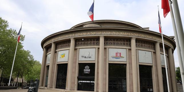 Face à la montée de la censure, la création artistique, sous pression, alerte le Conseil économique, social et environnemental