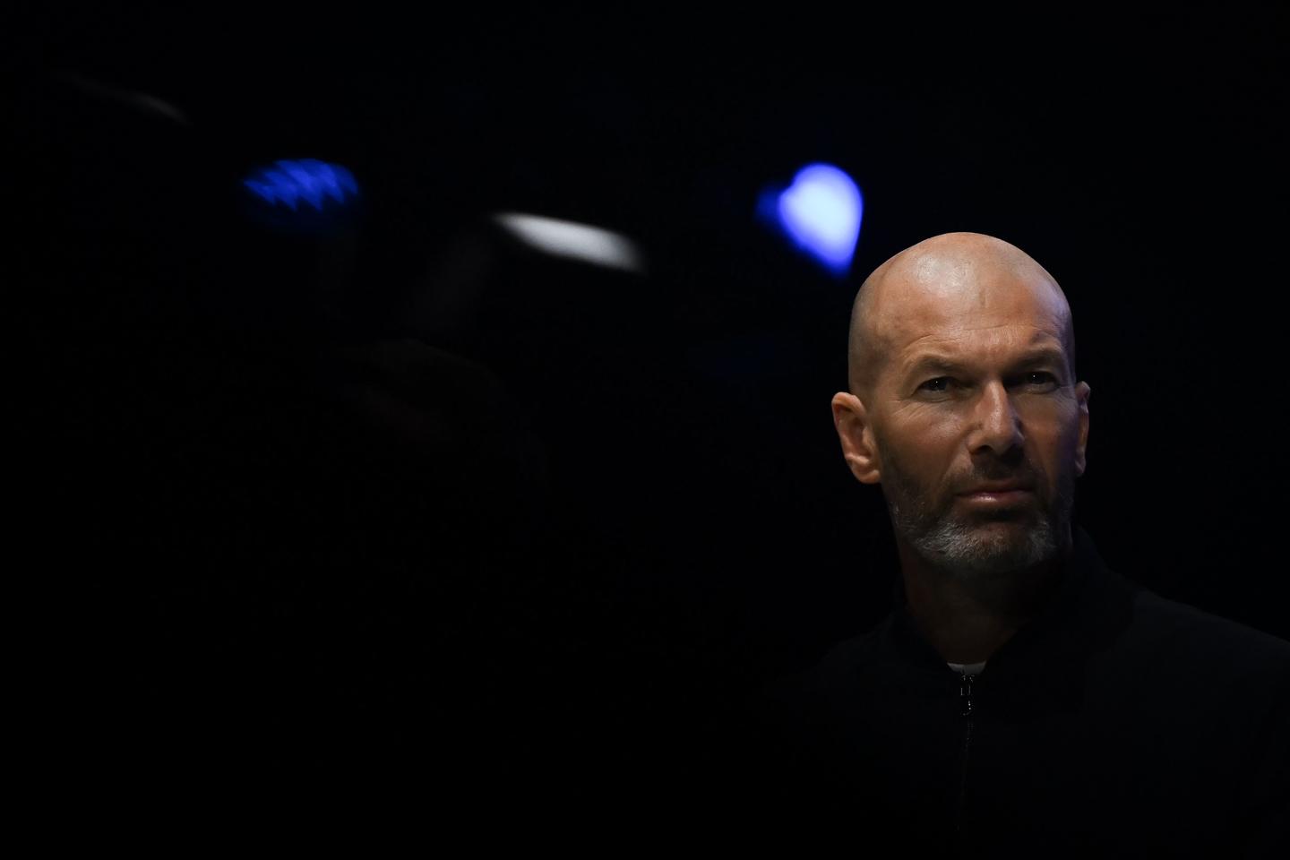 Zinédine Zidane touche au but avec les Bleus