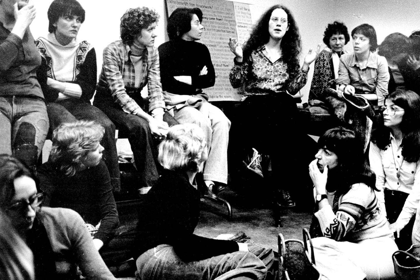 Le Tribunal international des crimes contre les femmes, fondée en 1976 ; : un événement fondateur du féminisme