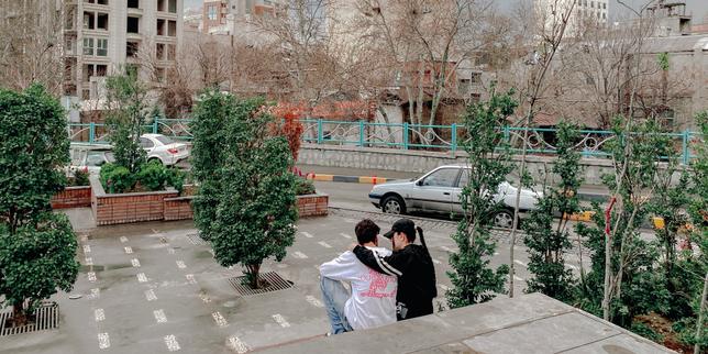 Dans Téhéran en guerre, des photos inédites du quotidien des habitants pris sous les bombes