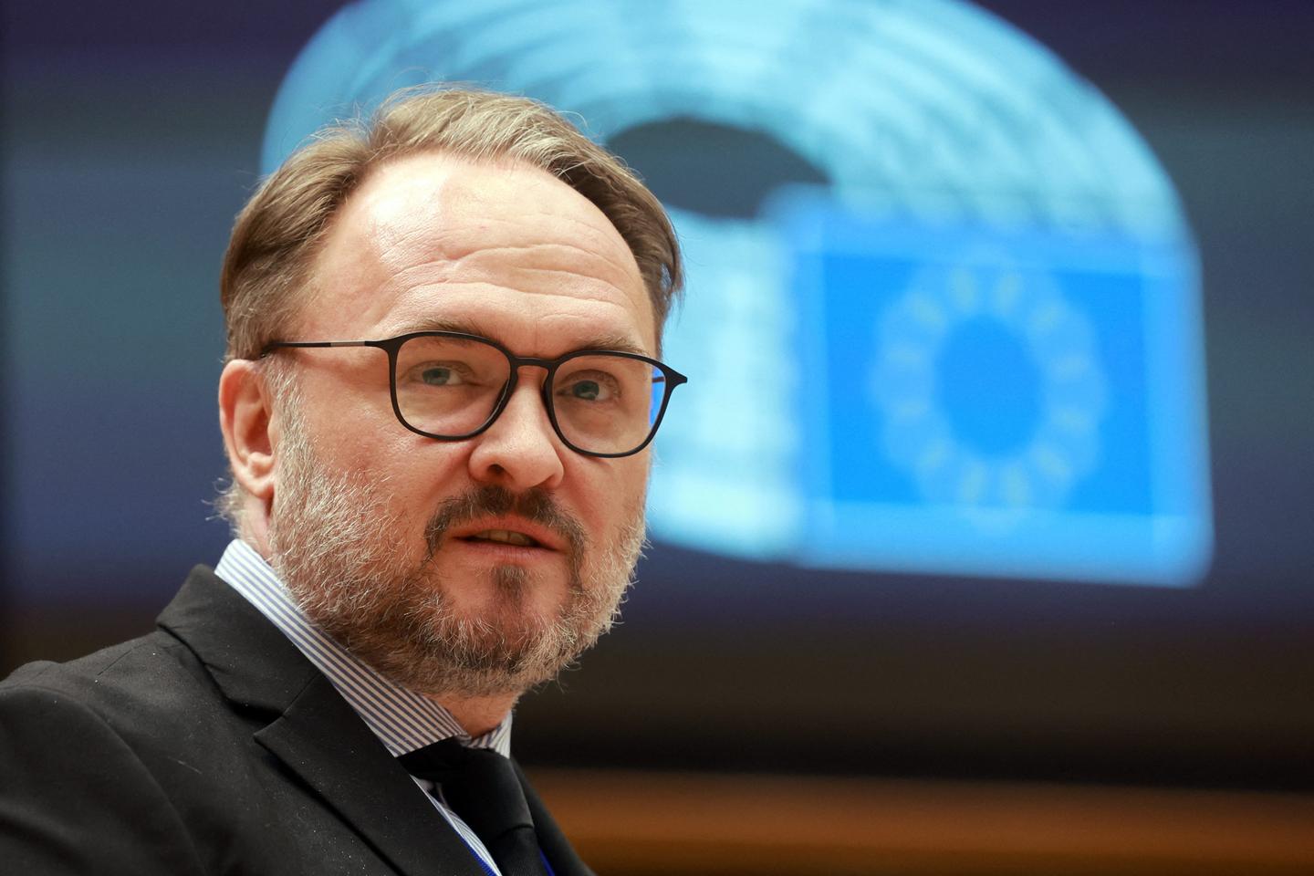 Dan Jorgensen, commissaire européen à l’énergie : « Il est envisageable de plafonner le prix du gaz »