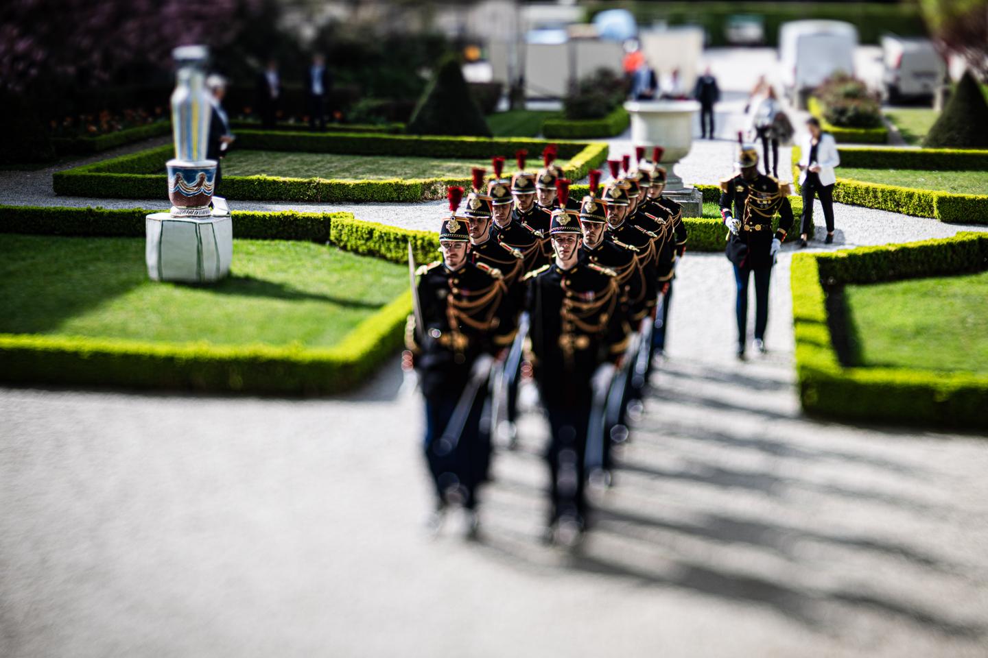 Un gendarme porte plainte pour harcèlement après « six années de racisme » au sein de la garde républicaine