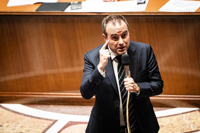 O Primeiro Ministro, Sébastien Lecornu, na Assembleia Nacional, 24 de março de 2026.
