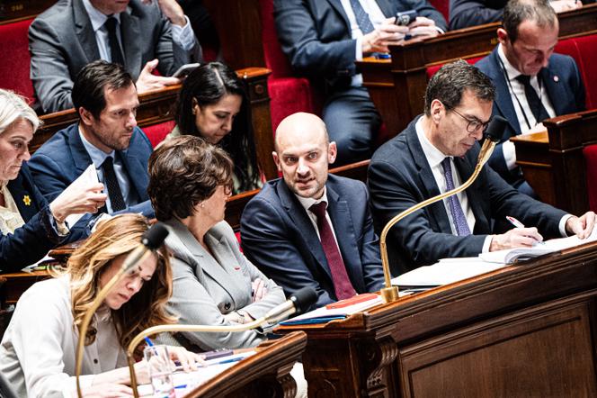 O Ministro da Europa e dos Negócios Estrangeiros, Jean-Noël Barrot, na Assembleia Nacional, em Paris, 24 de março de 2026.