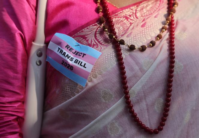Lors d’une manifestation réclamant le retrait du projet de loi sur les personnes transgenres, à Mumbai, en Inde, le 25 mars 2026. 