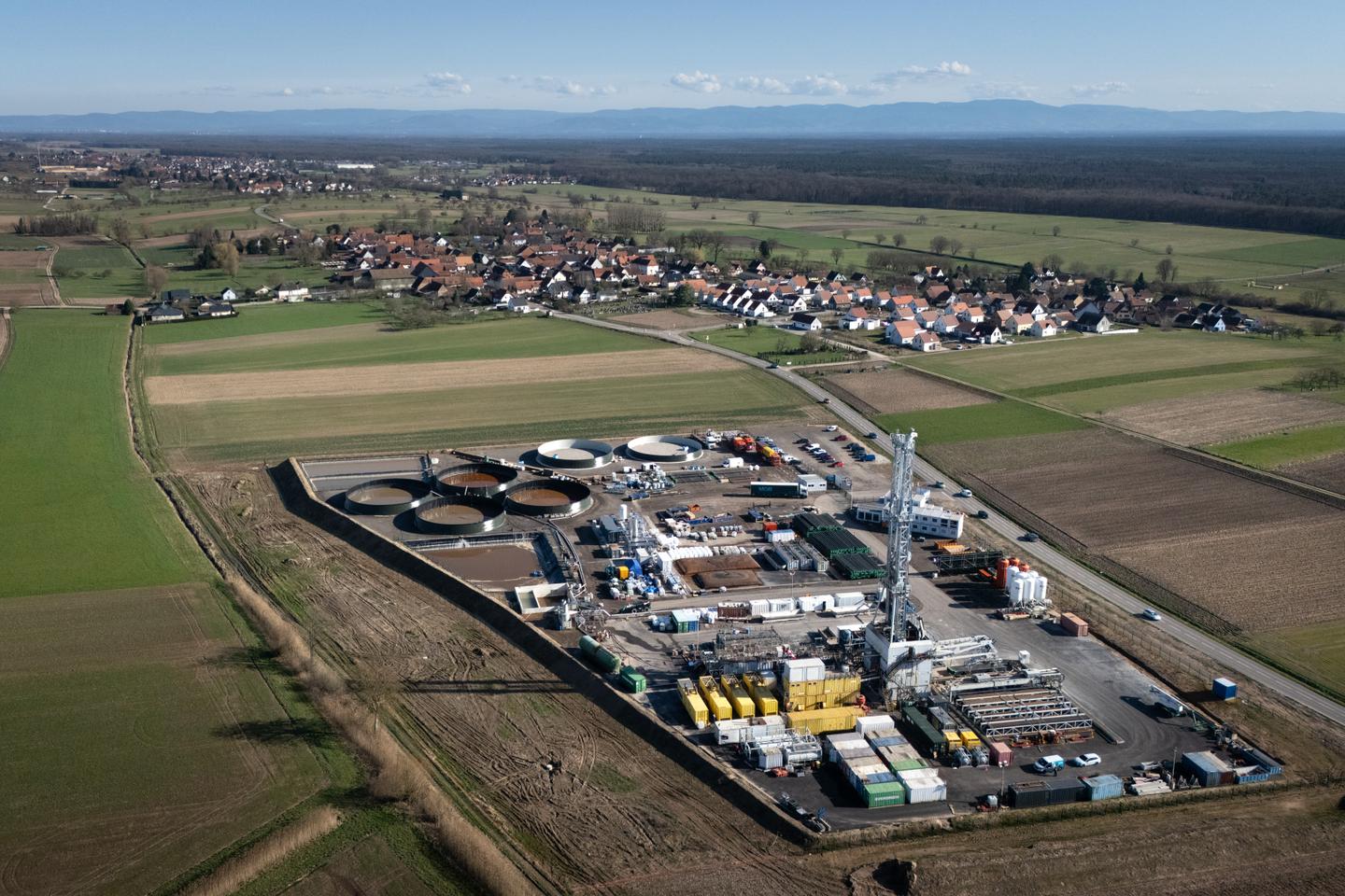 En Alsace, des habitants inquiets de voir la terre trembler à cause des projets d’extraction de lithium En Alsace, des habitants inquiets de voir la terre trembler à cause des projets d’extraction de lithium