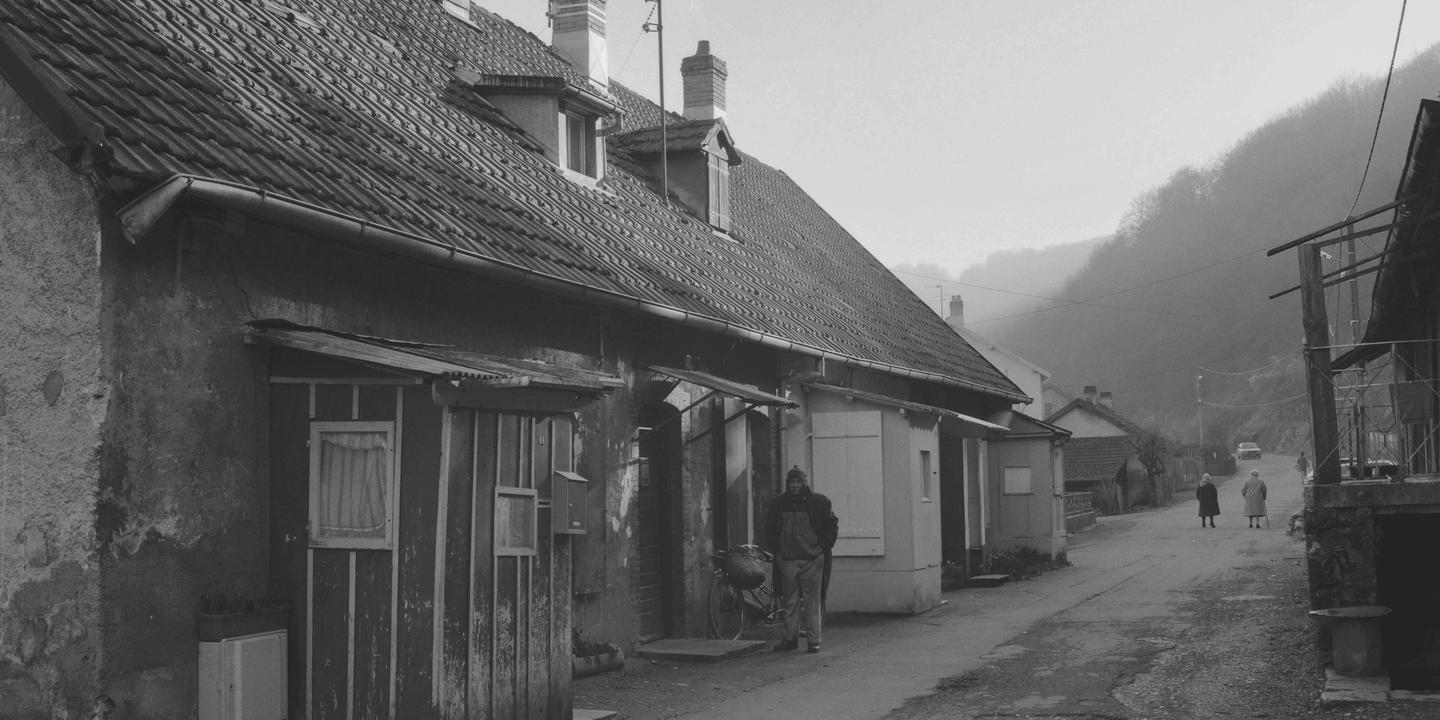 Mémoires de l'Enclave : l'enquête de Jean-Paul Goux sur la vie ouvrière à Montbéliard