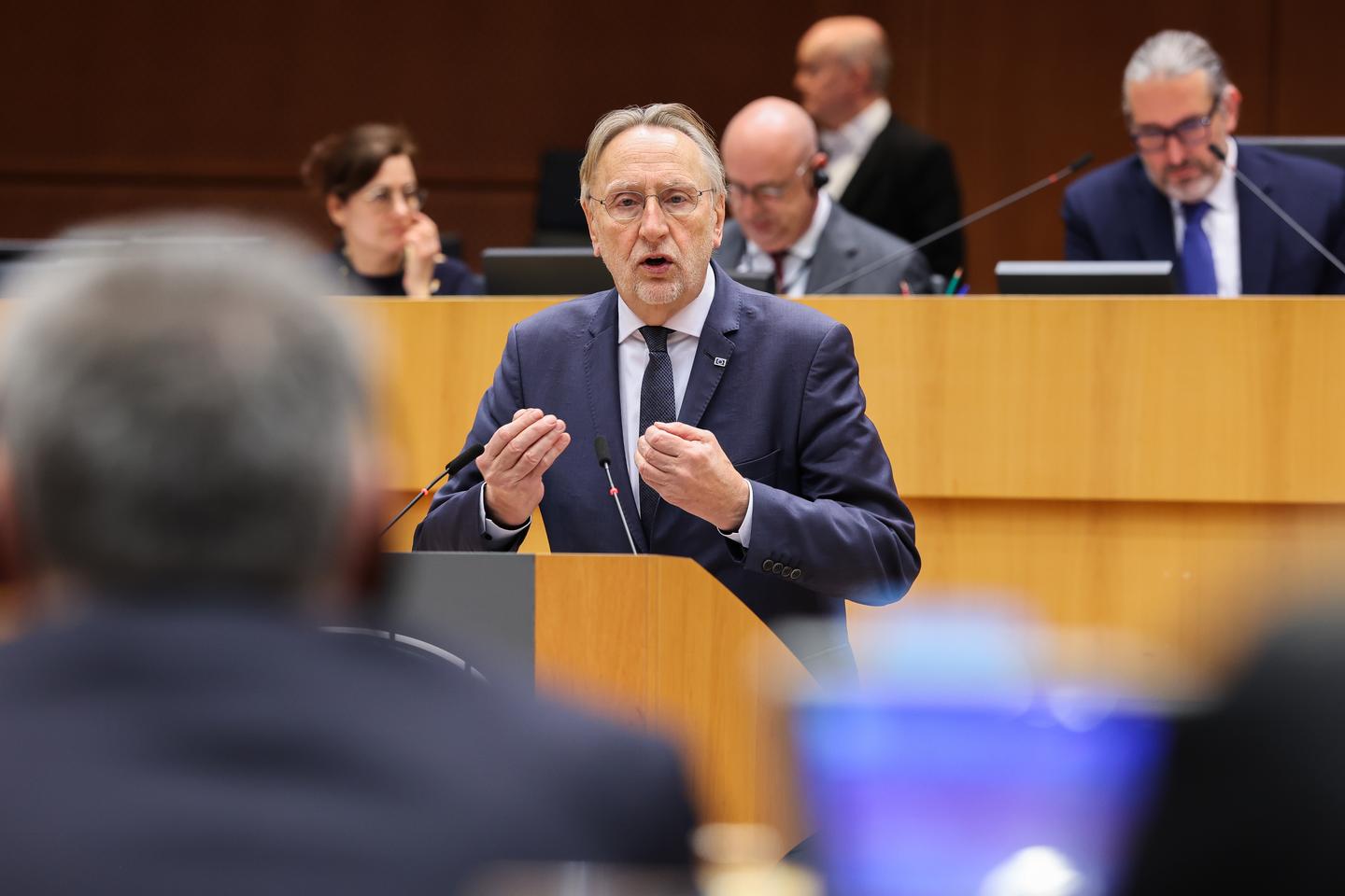 Accord commercial avec les Etats-Unis : le Parlement européen pose ses conditions Accord commercial avec les Etats-Unis : le Parlement européen pose ses conditions