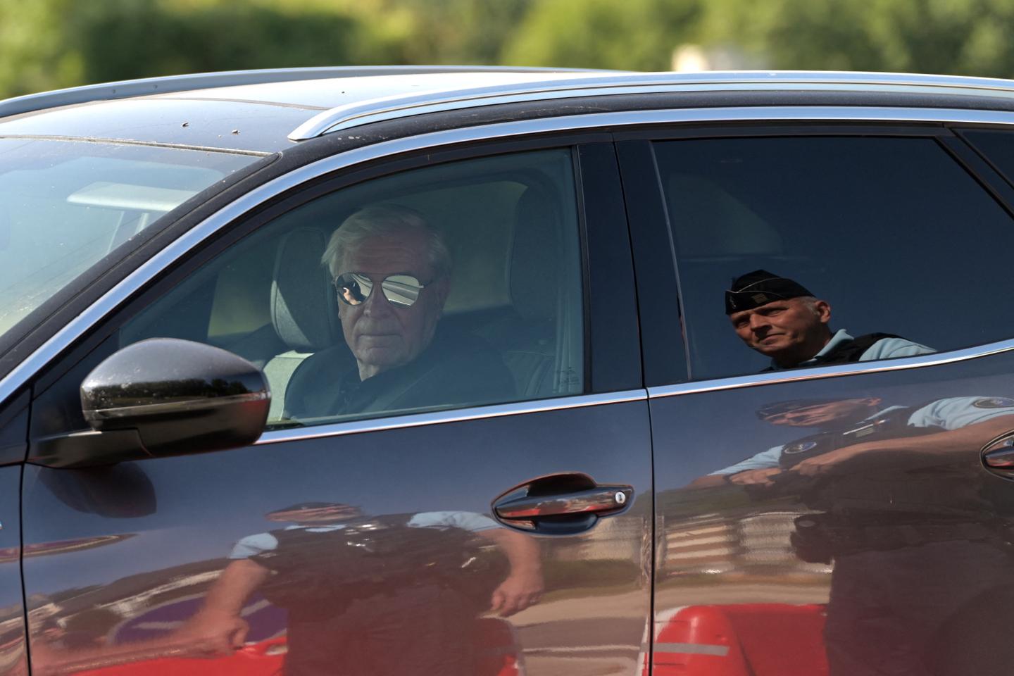 Jean-Michel di Falco condamné à dédommager un homme l’accusant de viols dans les années 1970, l’ex-évêque réaffirme sa « parfaite innocence »