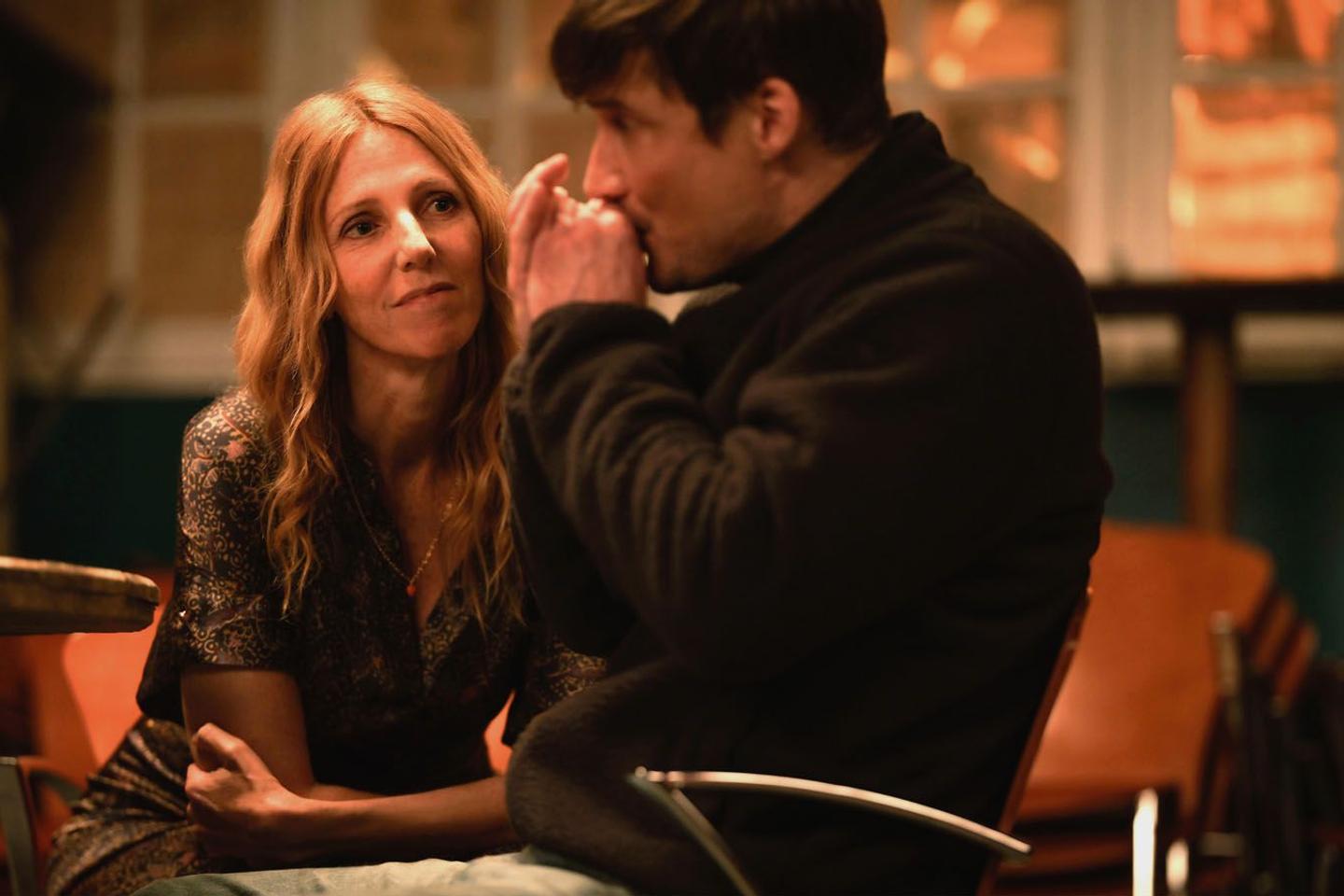 « Ceux qui comptent », une comédie portée par Sandrine Kiberlain et Pierre Lottin, en personnages au bord du gouffre « Ceux qui comptent », une comédie portée par Sandrine Kiberlain et Pierre Lottin, en personnages au bord du gouffre