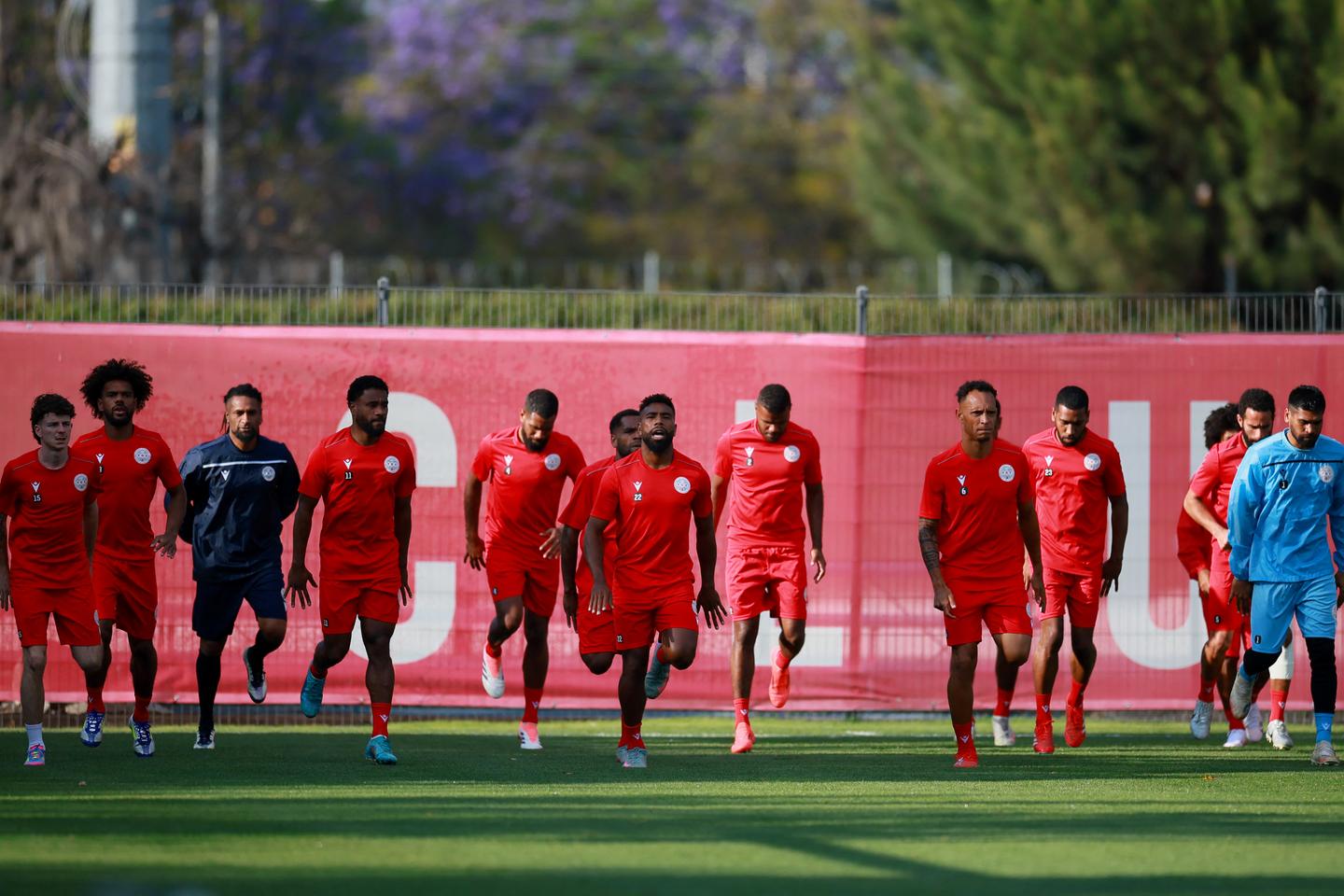 L’équipe de Nouvelle-Calédonie veut « représenter son peuple » en obtenant, lors des barrages, sa place à la Coupe du monde 2026