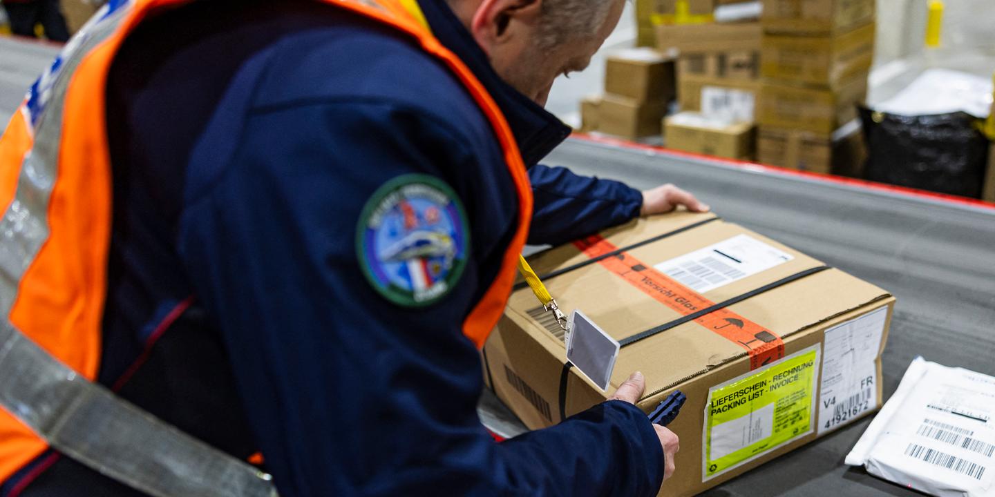 L'Union européenne renforce ses contrôles sur les colis chinois de Shein et Temu