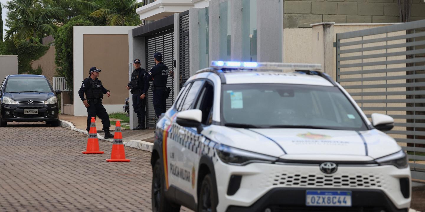 Jair Bolsonaro quitte l'hôpital pour purger sa peine à domicile au Brésil