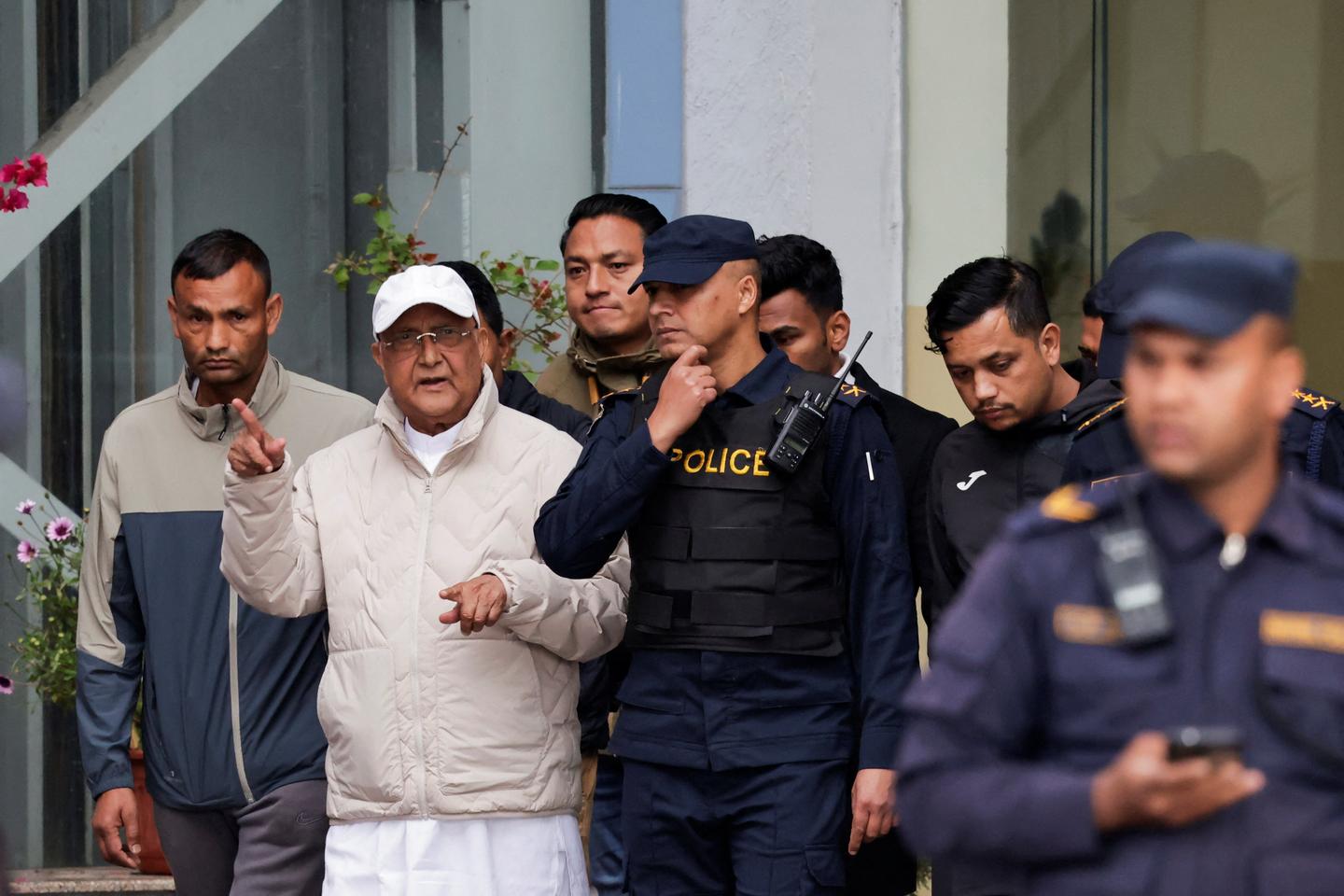 Au Népal, l’ancien premier ministre Sharma Oli arrêté pour la répression meurtrière des manifestations de septembre