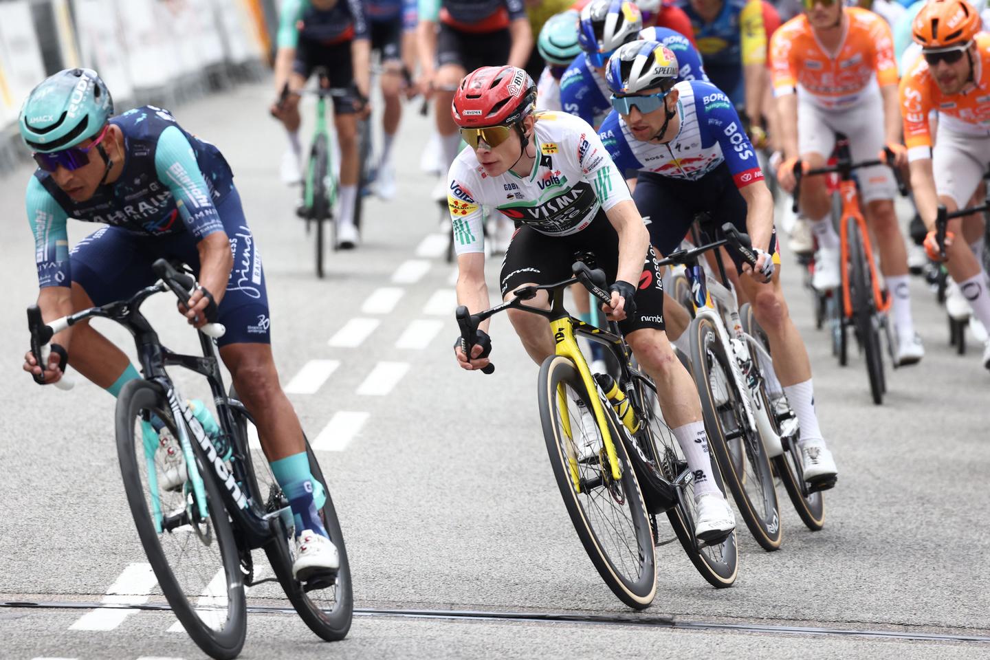 Jonas Vingegaard poursuit son « excellent début saison » en remportant le Tour de Catalogne avec autorité Jonas Vingegaard poursuit son « excellent début saison » en remportant le Tour de Catalogne avec autorité