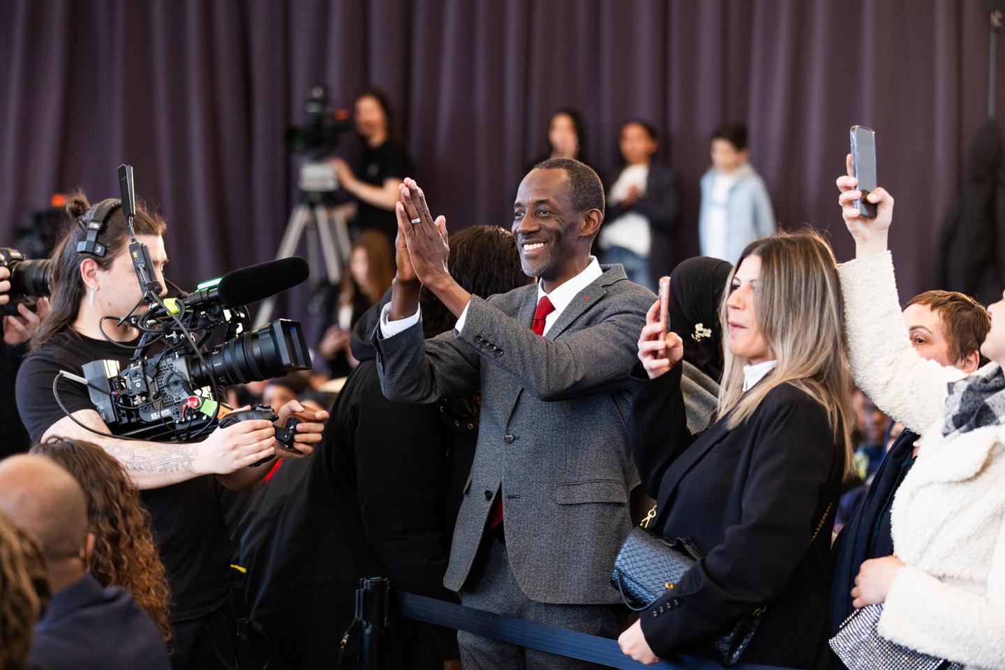Propos racistes contre Bally Bagayoko sur CNews : le ministre de l’intérieur, Laurent Nuñez, se dit « choqué » et apporte son « soutien » au maire LFI de Saint-Denis