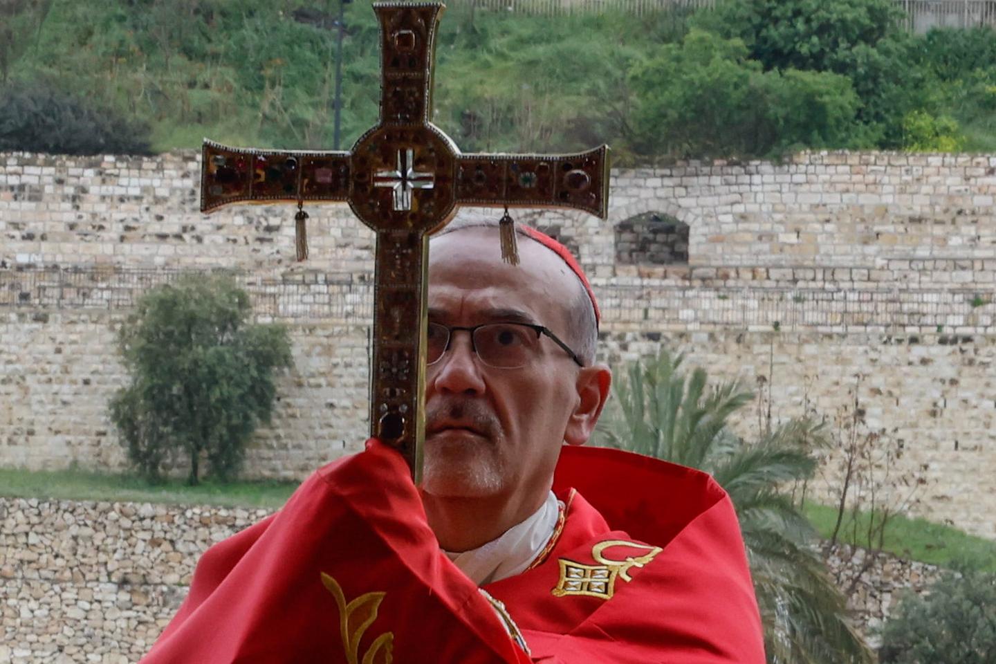 « Jamais les référents religieux n’ont été si présents dans le conflit, ni si impuissants à en limiter la violence »