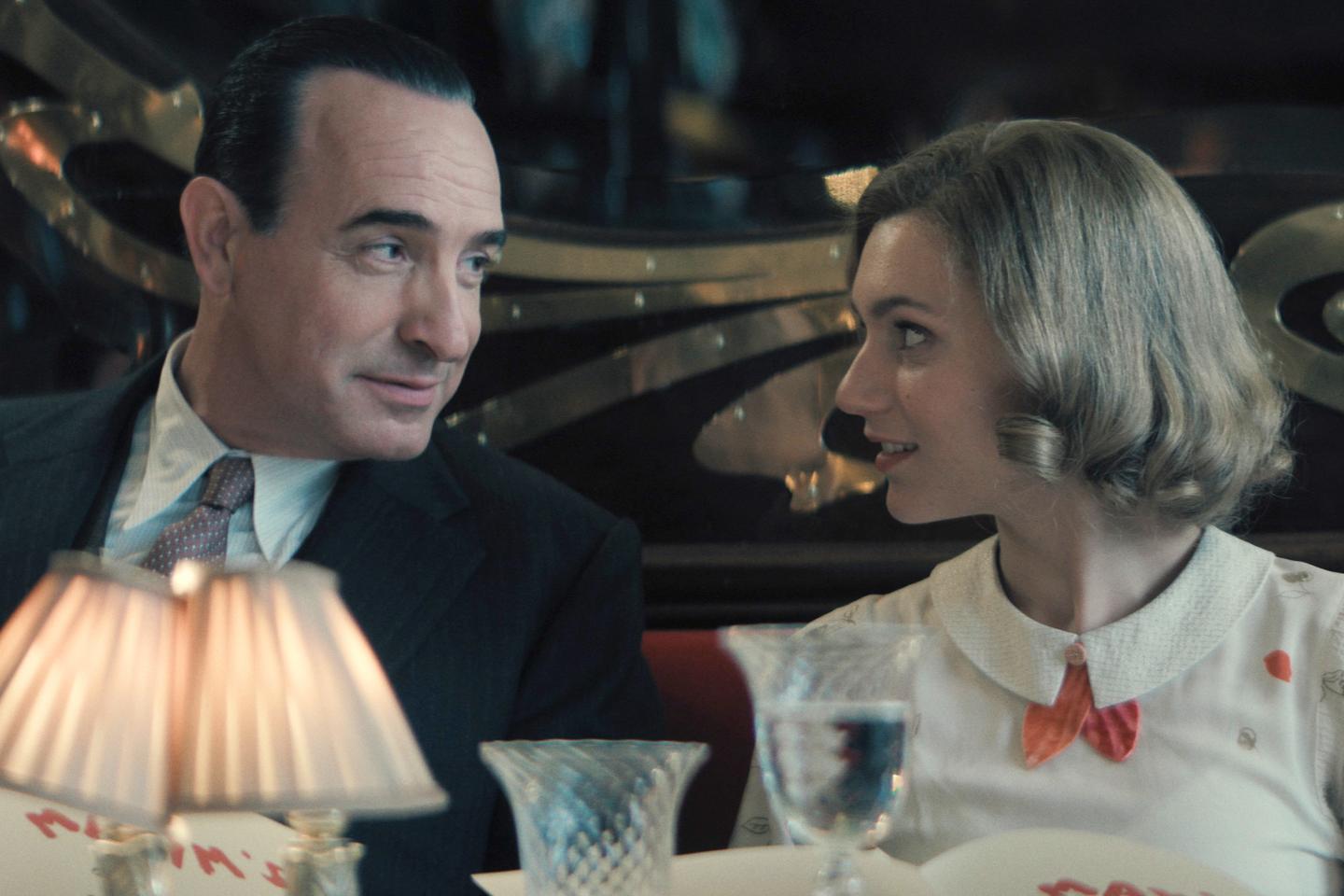 « Les Rayons et les ombres » : « Xavier Giannoli ne trouve pas d’excuses aux collaborateurs, il les regarde s’en trouver »