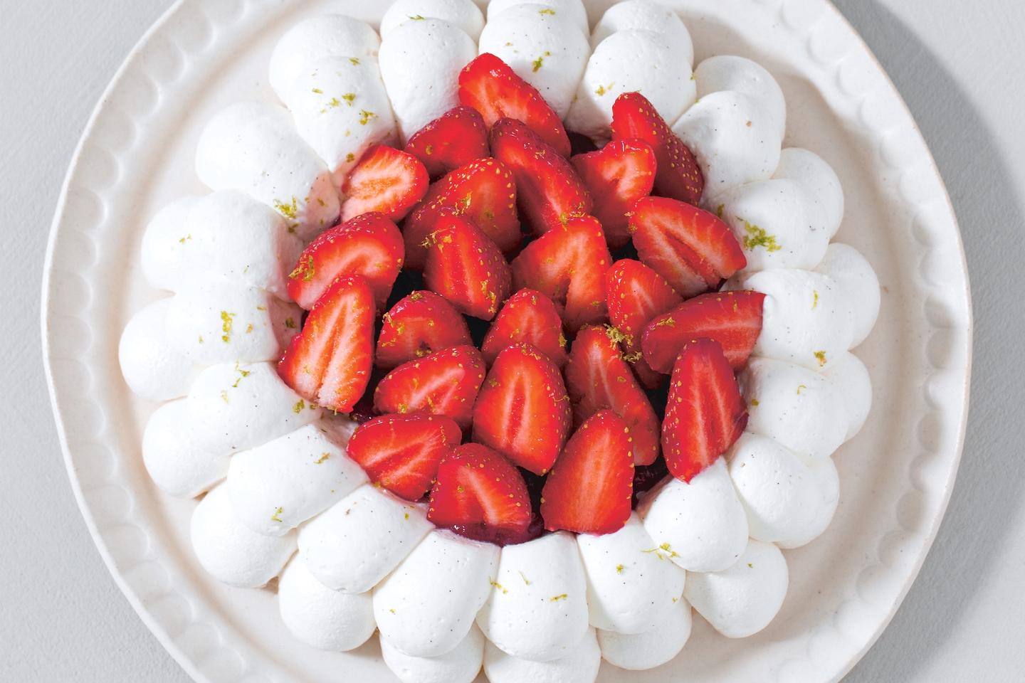 Trois recettes de desserts aux fraises peu sucrés