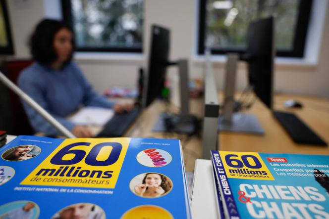 Au siège de « 60 millions de consommateurs », à Malakoff (Hauts-de-Seine), le 18 novembre 2024,.