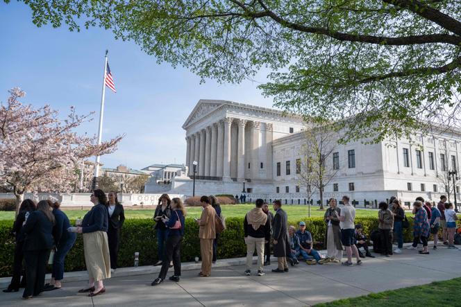 Devant la Cour suprême des Etats-Unis, à Washington, DC, le 31 mars 2026.