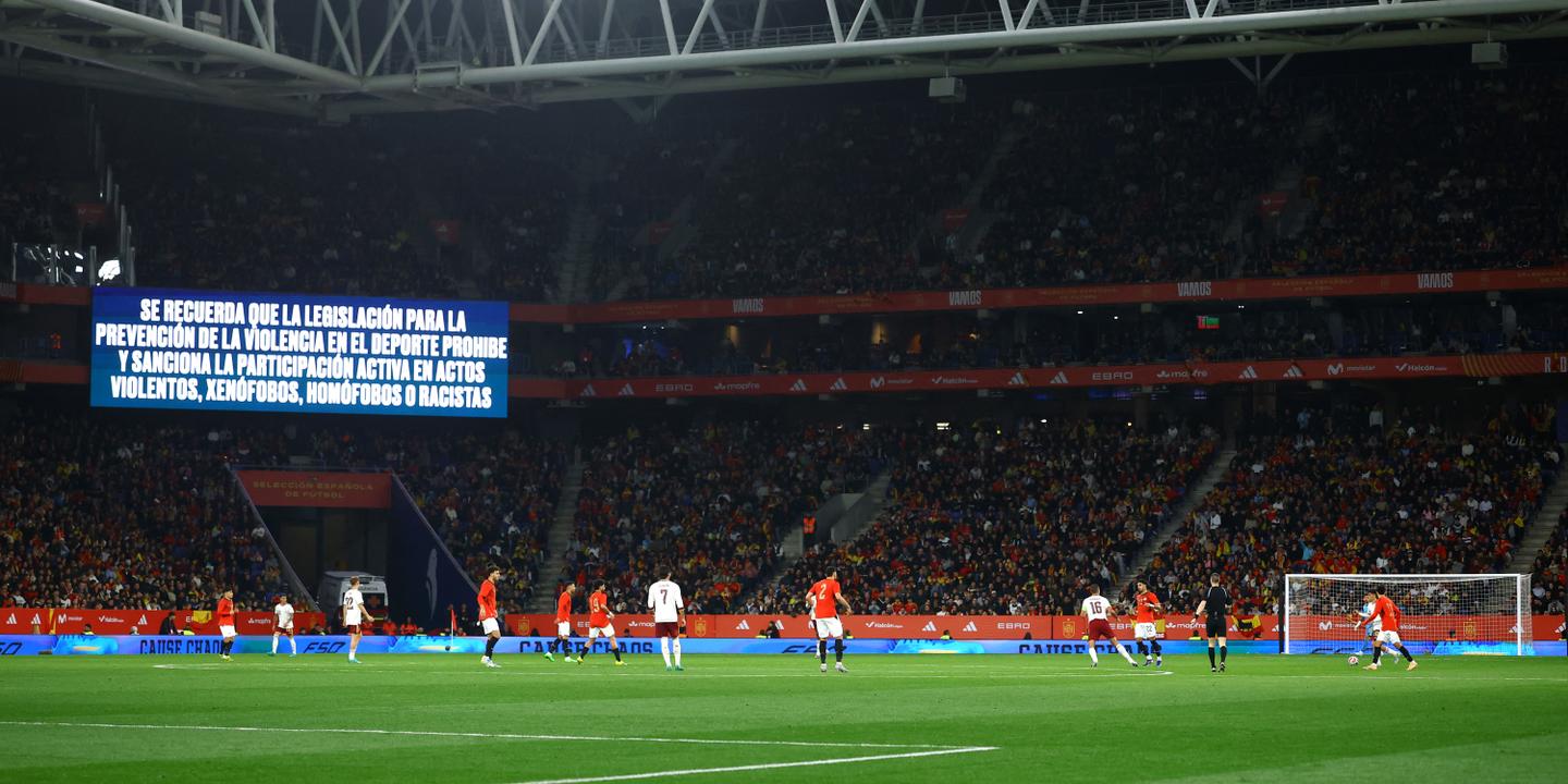 La FIFA ouvre une procédure disciplinaire après des chants racistes lors d'Espagne-Égypte