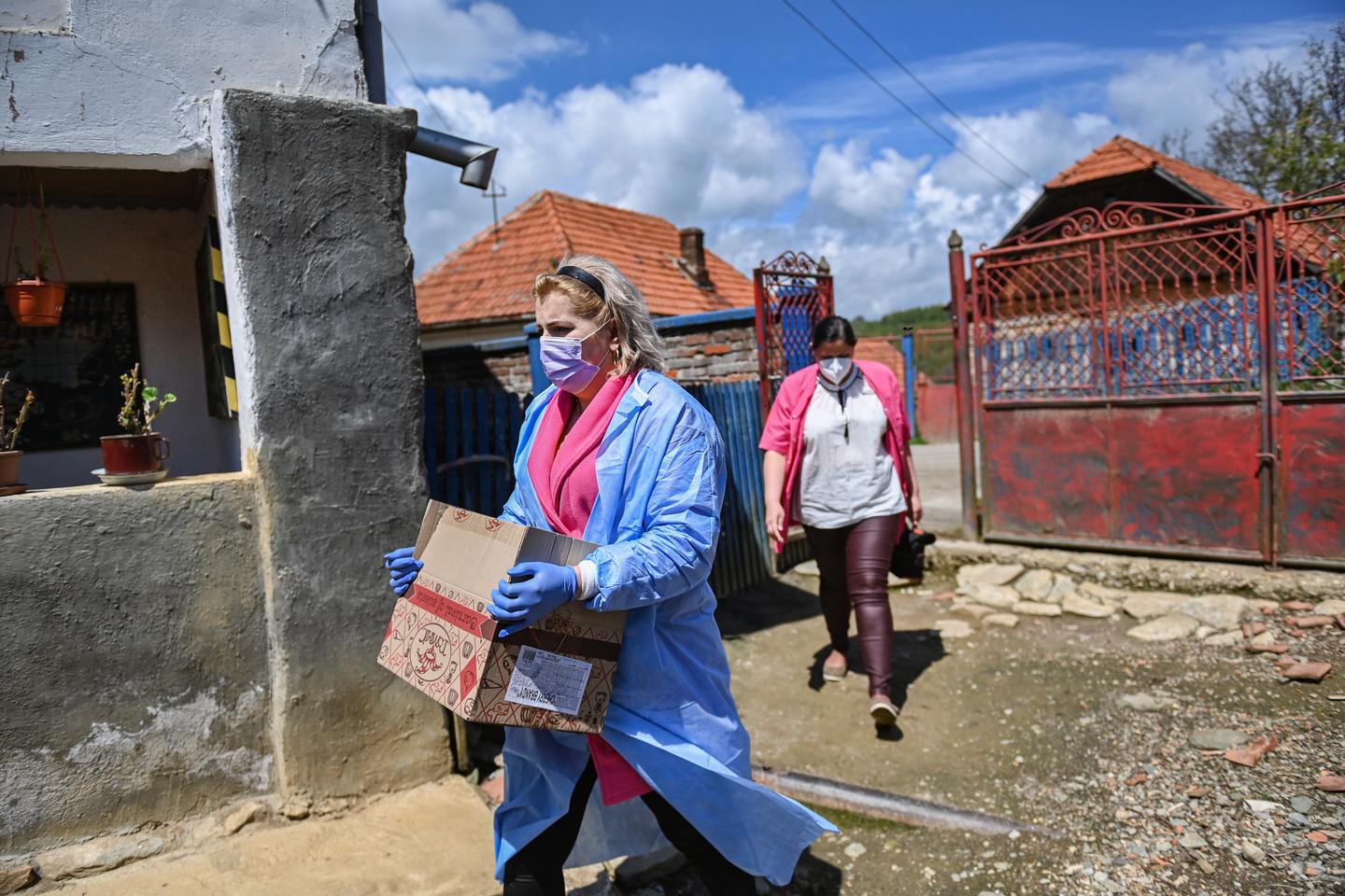 La Pologne et la Roumanie condamnées à verser près de 2 milliards d’euros de vaccins anti-Covid impayés à Pfizer
