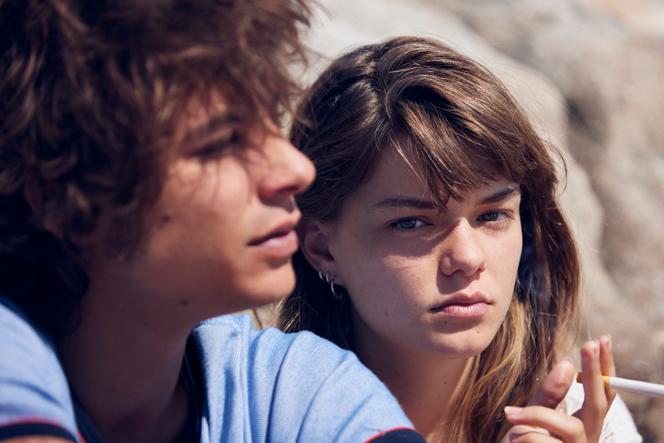 Mitch (Nuno) e Marina (Llucia Garcia), em “Romeria”, de Carla Simon.