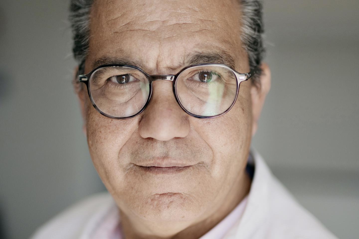 « La médecine, pour moi, c’est sauver les gens » : les confidences d’un généraliste des quartiers nord à Marseille