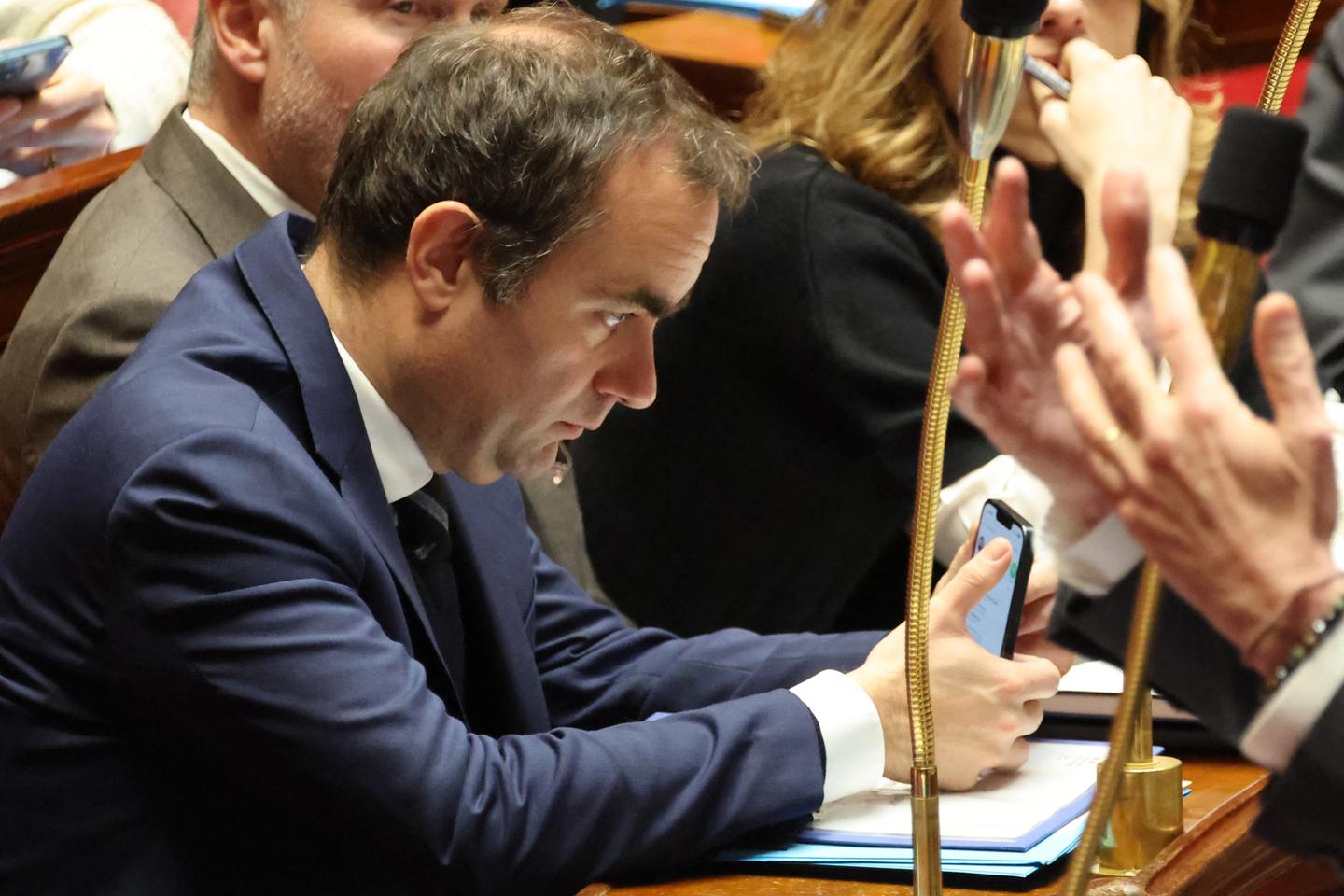 Quand les tirets trahissent l’usage de ChatGPT : « Il n’a même pas fait l’effort de retirer le tiret cadratin »