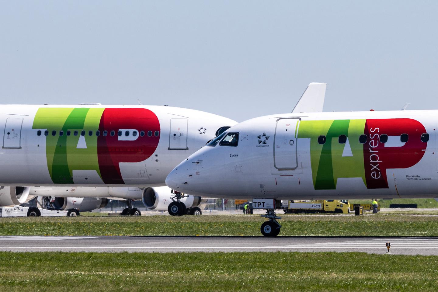 En pleine crise énergétique, Air France-KLM se lance dans la bataille pour la prise de contrôle de TAP Air Portugal