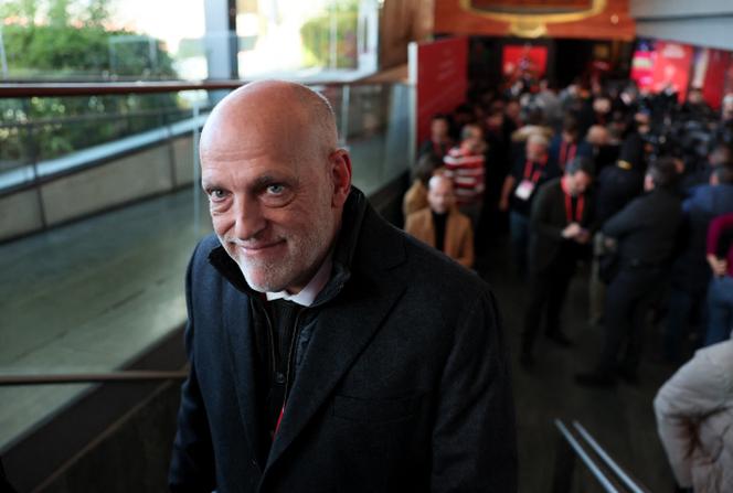 O presidente da La Liga, Javier Tebas, durante a assembleia geral para as eleições para a presidência e comissão de delegados da Real Federação Espanhola de Futebol, na Ciudad del Futbol de Madrid, 16 de dezembro de 2024. 