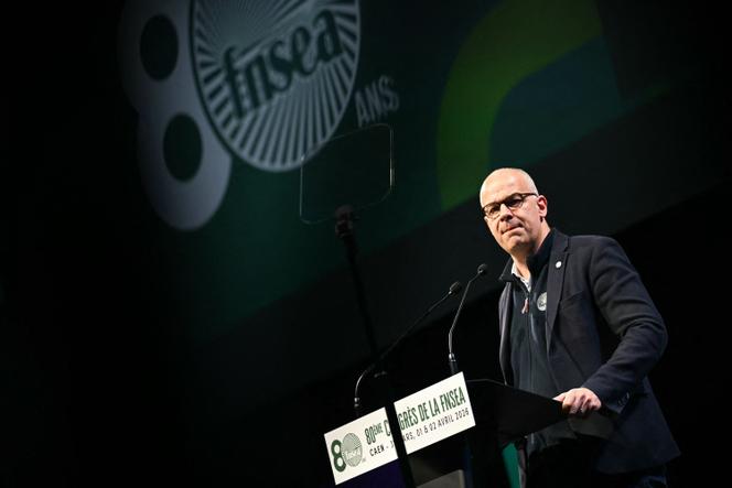 Arnaud Rousseau durante o 80º congresso da FNSEA no centro de exposições de Caen, 2 de abril de 2026. 