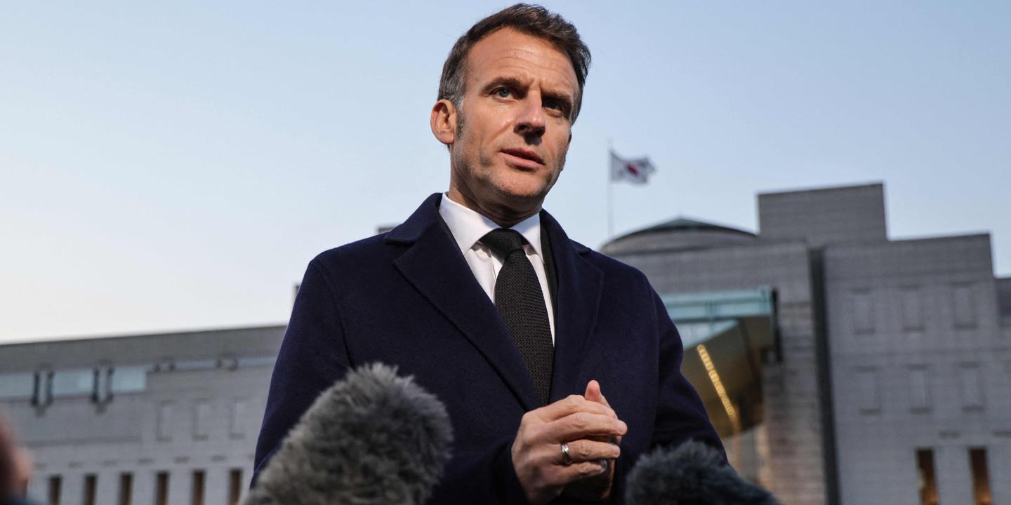 EN DIRECT, guerre en Ukraine : Emmanuel Macron accuse Donald Trump de vider l’OTAN de sa substance en créant « le doute sur son engagement »