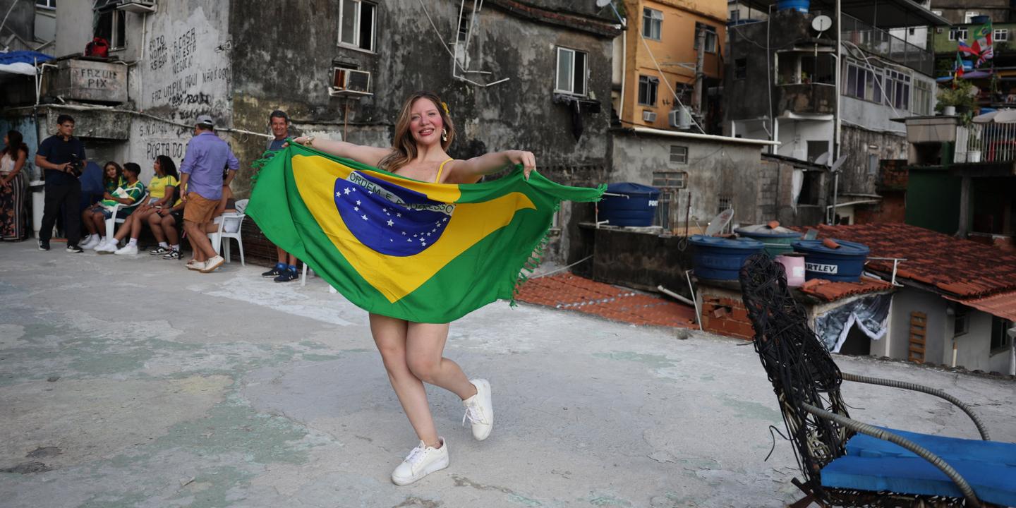 À Rio de Janeiro, le tourisme explose dans la favela de Rocinha