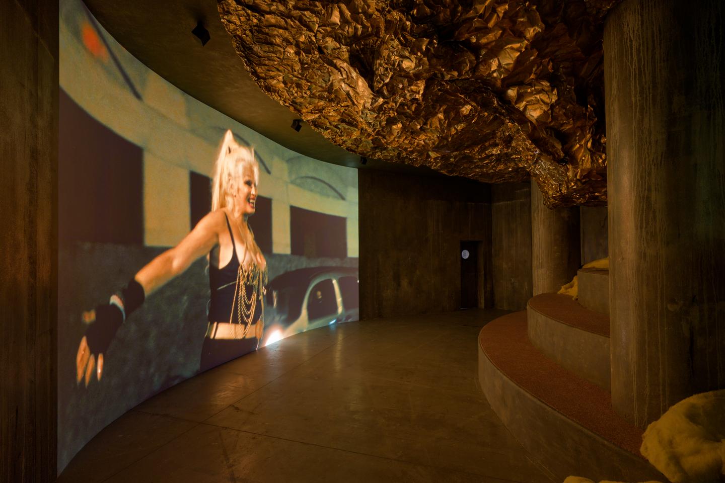 Avec « Normes Corps » au Palais de Tokyo, les corps vulnérables rassemblent leurs forces