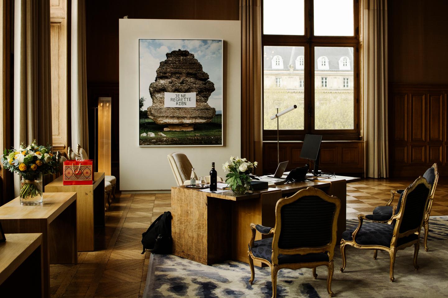 « C’est le travail de la jeunesse modeste qui paie les retraites des riches et vieux Parisiens »