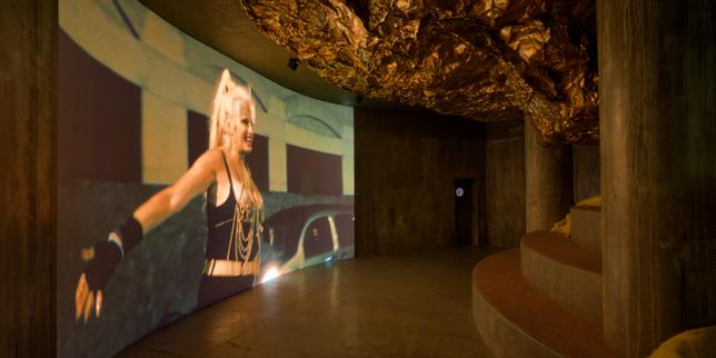 Avec « Normes Corps » au Palais de Tokyo, les corps vulnérables rassemblent leurs forces