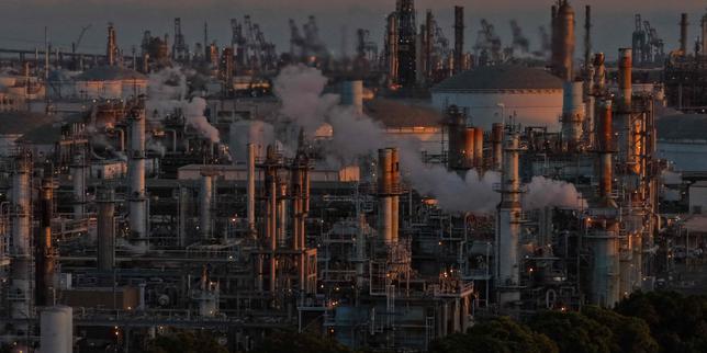 Oil giants' profits flow partly into tax havens