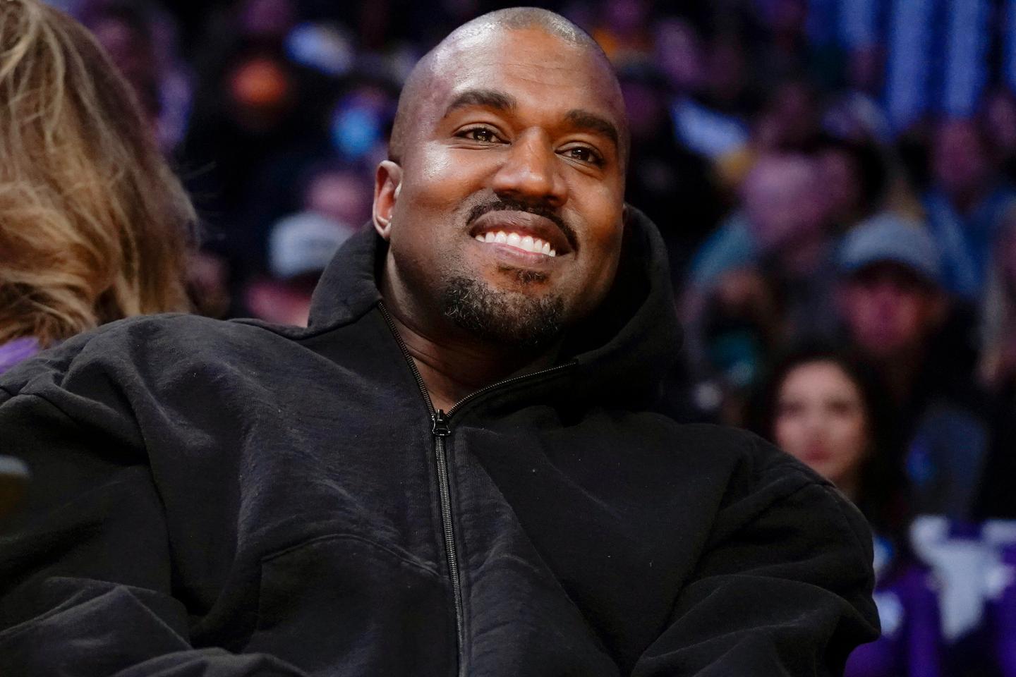 La participation de Kanye West à un festival à Londres suscite la polémique